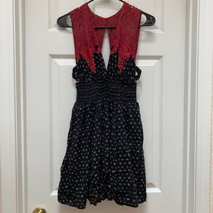 Free People Sleeveless V-Neck Red and Black Patterned Dress Side Cutouts Size S